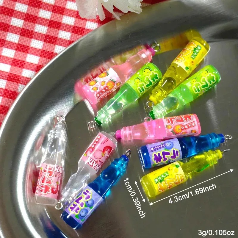 10 Pezzi Ciondoli in Resina a  - Resin Craft Projects recensione e prezzo
